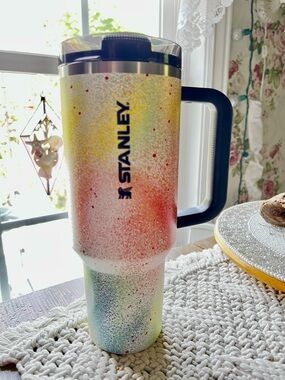 Stanley Atomic Techgrain with a Custom 1 of a kind lid.